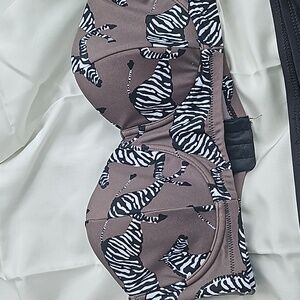 Bikini Bottom (L) Top (M)